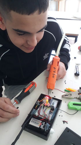 מגמת מדעים (5).jpeg